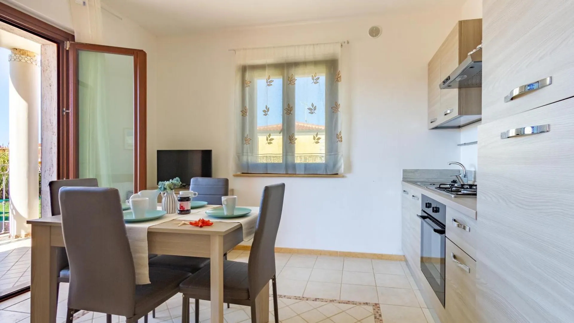 Daire Appartamento Maribentu 3 - Myho Casa Santa Teresa Gallura İtalya